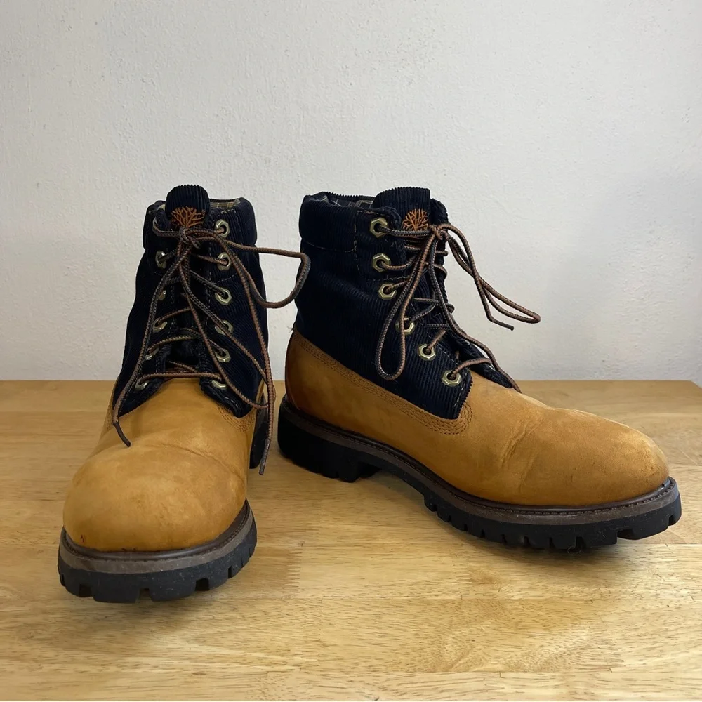 Timberland Wheat and Plaid Nubuck Tan Corduroy Waterproof Winter Boots Size 7